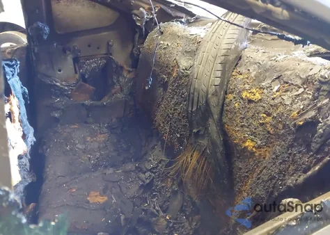 2000 Nissan Silvia z USA, uszkodzony, nr VIN 023512